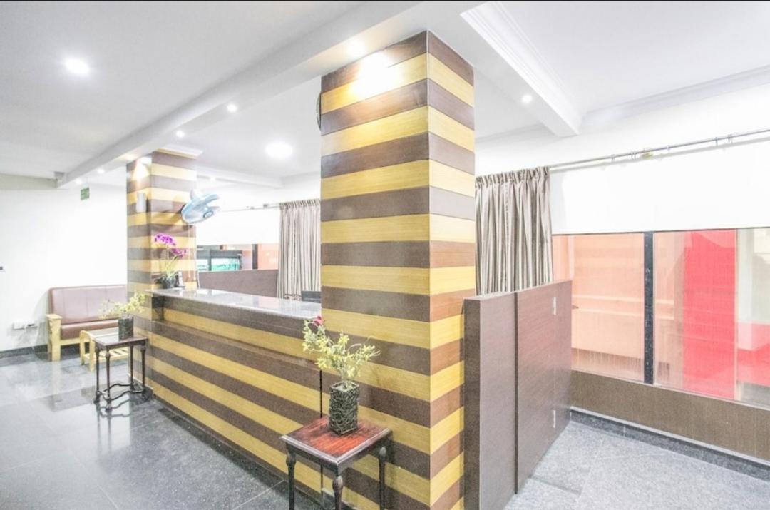 Westernsuites Hotel / Spa バンガロール エクステリア 写真